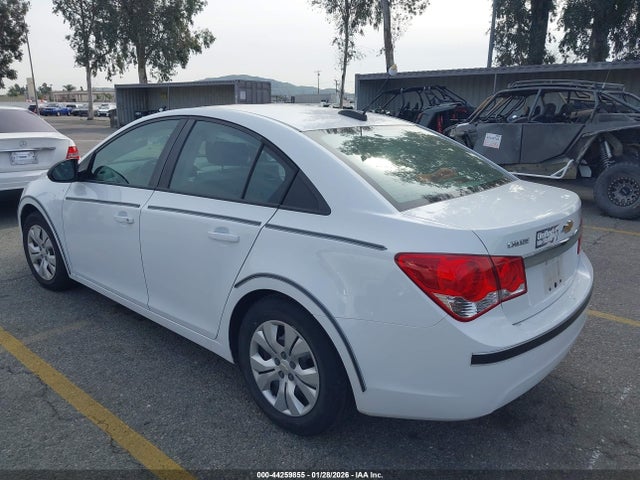 Chevrolet Cruze Ls Auto 2015 1G1PA5SG4F7170809 Image 3