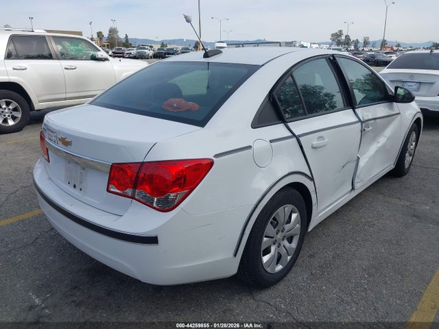 Chevrolet Cruze Ls Auto 2015 1G1PA5SG4F7170809 Image 4