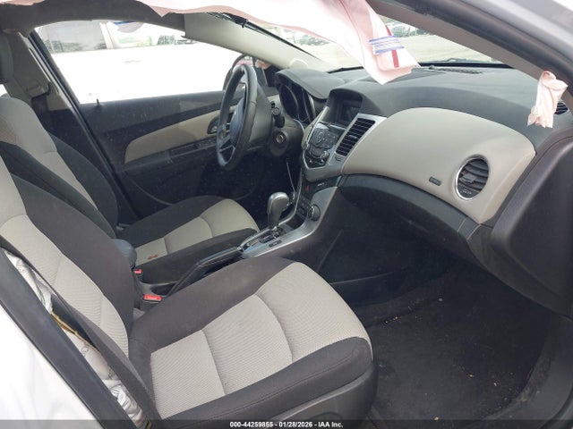 Chevrolet Cruze Ls Auto 2015 1G1PA5SG4F7170809 Image 5