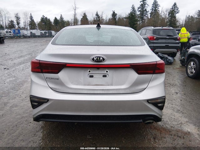 3KPF24AD6KE041546 KIA Forte Lxs