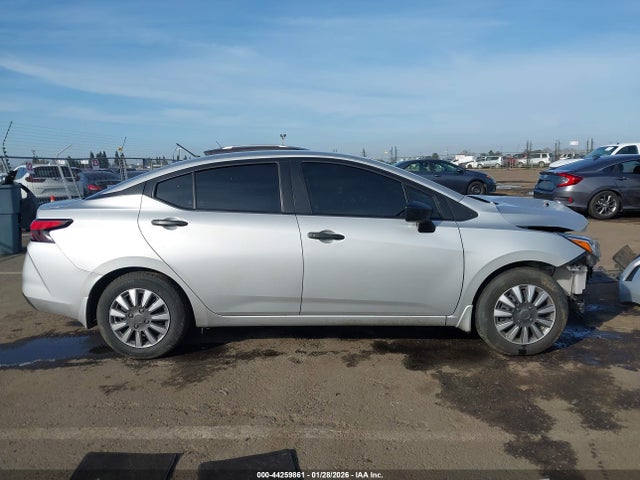 3N1CN8DV5RL861115 Nissan Versa 1.6 S