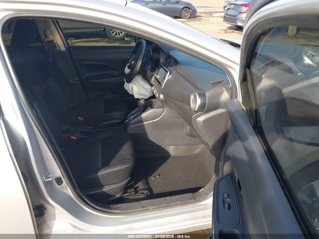 3N1CN8DV5RL861115 Nissan Versa 1.6 S