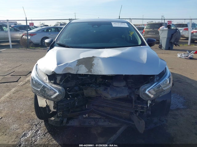 3N1CN8DV5RL861115 Nissan Versa 1.6 S