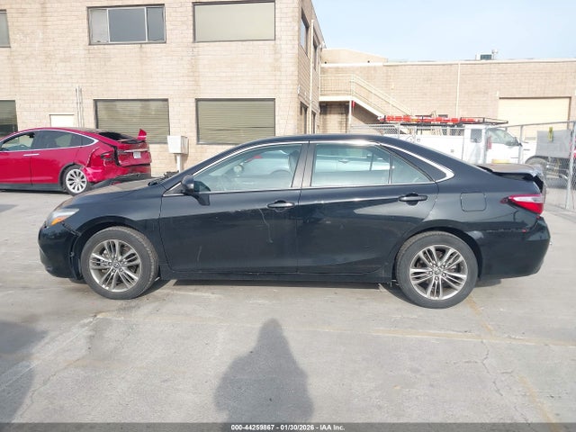 4T1BF1FKXGU610301 Toyota CAMRY SE