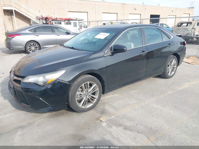4T1BF1FKXGU610301 Toyota CAMRY SE