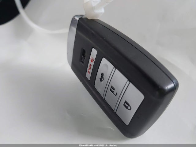 19UUB1F38JA008010 Acura TLX