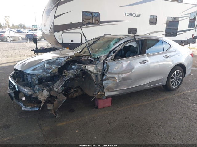 19UUB1F38JA008010 Acura TLX