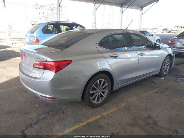 19UUB1F38JA008010 Acura TLX