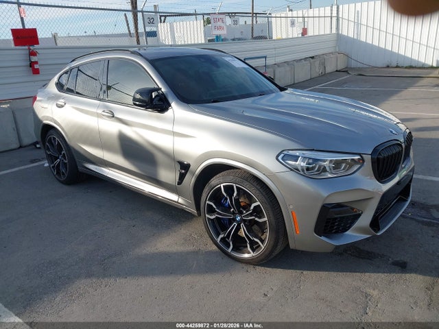 2021 BMW X4 M 5YMUJ0C04M9D00744