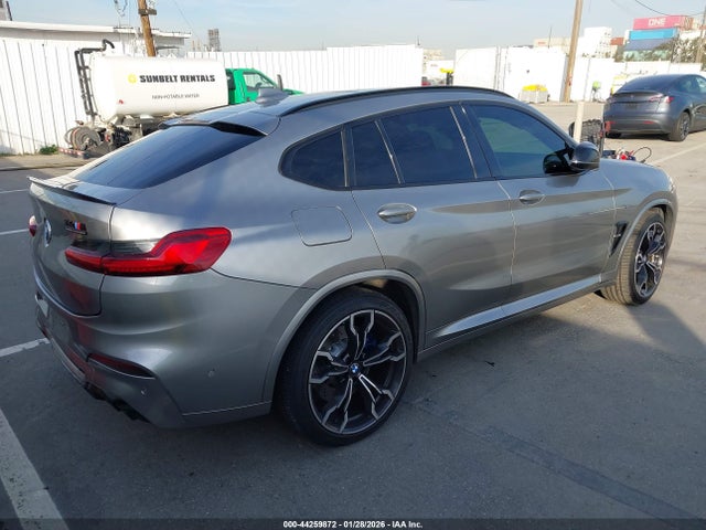 2021 BMW X4 M 5YMUJ0C04M9D00744 Photo 3