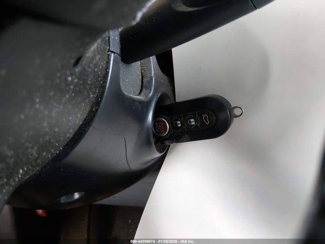 2015 FIAT 500 3C3CFFAR6FT609833 Photo 10