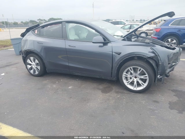 2023 TESLA MODEL Y 7SAYGDED8PF931541 Photo 0