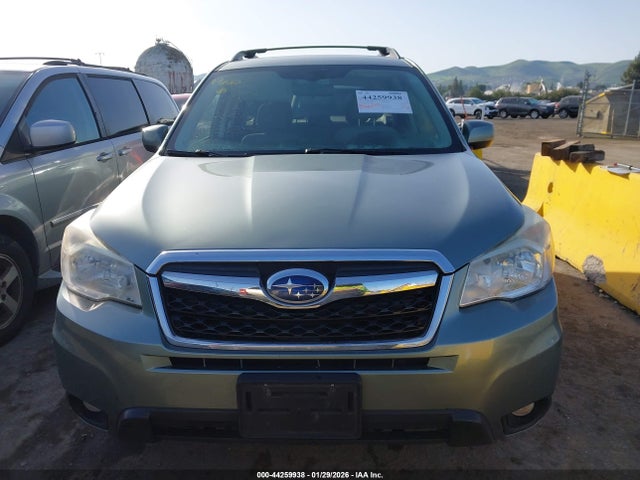 JF2SJACCXEG442060 Subaru Forester 2.5i Premium