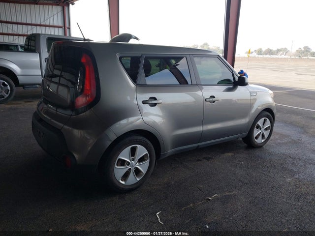 KNDJN2A27G7395491 KIA Soul