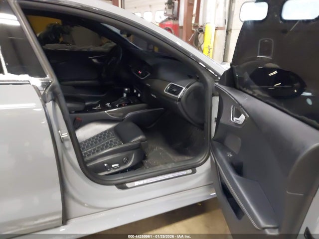 2016 AUDI RS 7 WUAW2AFC0GN900103 Photo 4