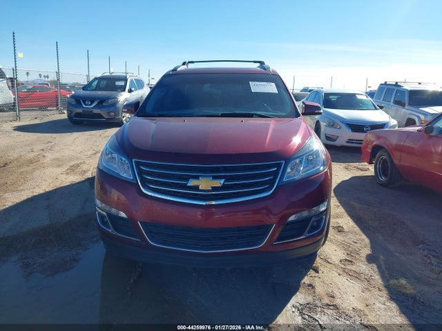 1GNKVHKDXHJ338057 Chevrolet Traverse 2lt