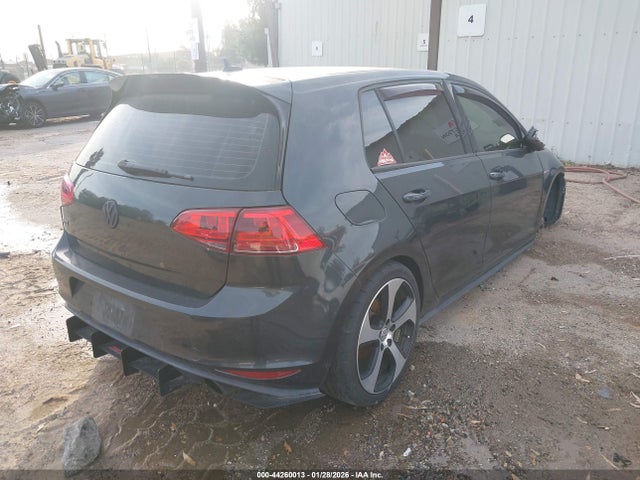 2017 VOLKSWAGEN GOLF GTI 3VW4T7AU7HM029505 Photo 3
