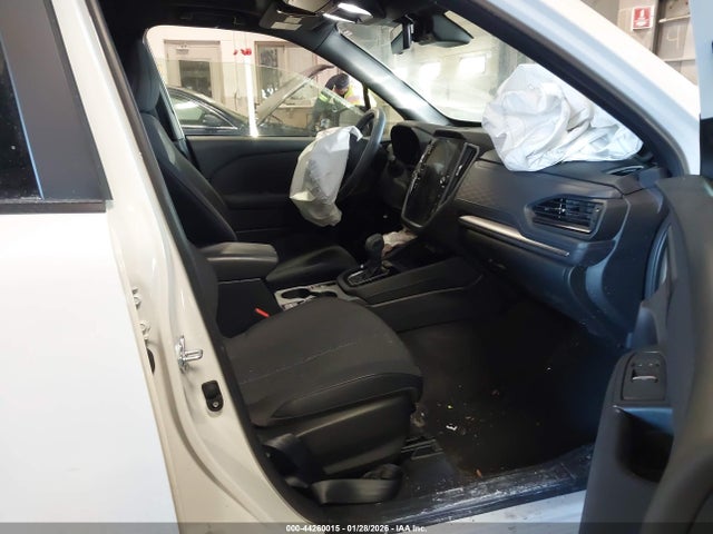 2025 SUBARU FORESTER JF2SLDBC8SH472788 Photo 4