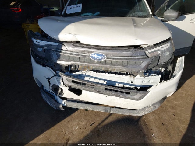 2025 SUBARU FORESTER JF2SLDBC8SH472788 Photo 5
