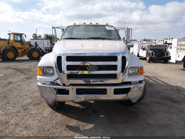 3FRNX6HP3FV675172 Ford F-650 Gas Xl/xlt