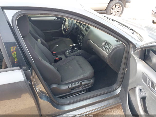 3VWD17AJ5FM224804 Volkswagen Jetta 1.8t Se