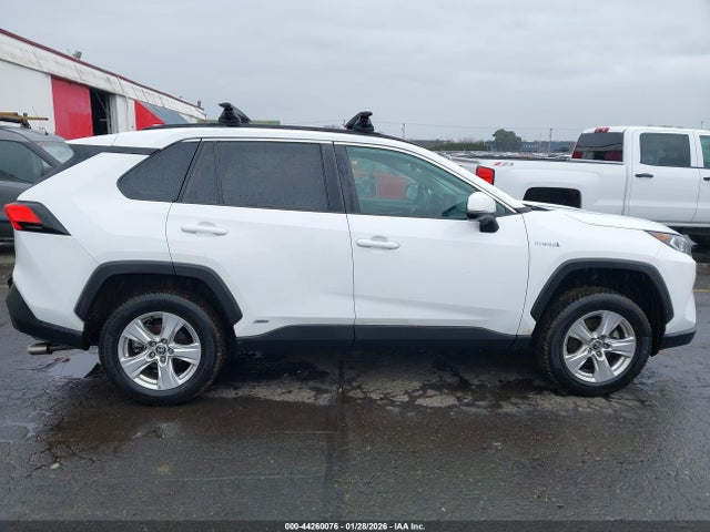 2T3RWRFV8MW110003 Toyota Rav4 Hybrid Xle