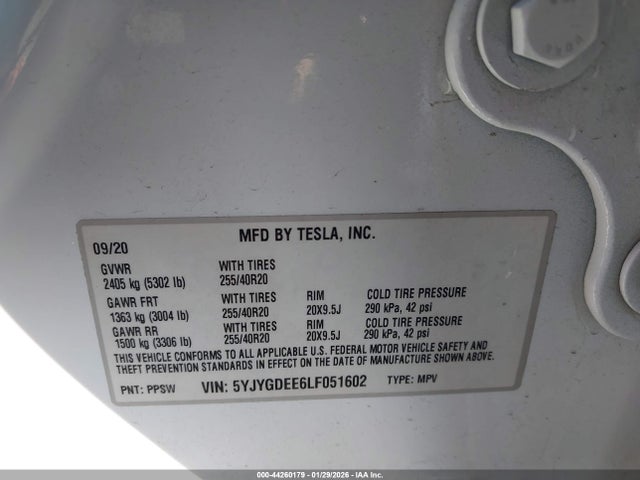 2020 Tesla Model Y Long Range Dual Motor All-wheel Drive მანქანა იყიდება აუქციონზე, vin: 5YJYGDEE6LF051602, აუქციონის ნომერი: 44260179