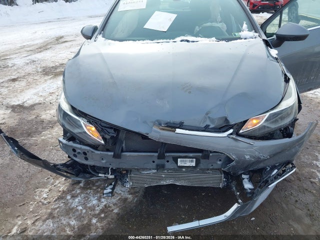 1G1BE5SM9J7119299 Chevrolet Cruze Lt Auto