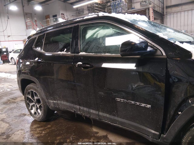 Aukcja sprzedaży 2025 Jeep Compass Limited 4x4, vin: 3C4NJDCNXST537854, numer aukcji: 44260252