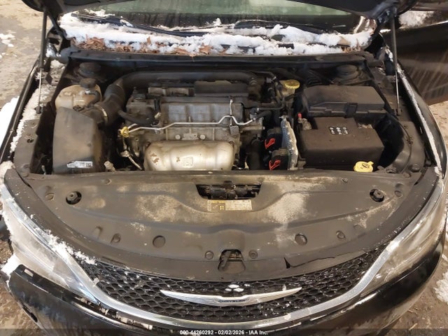 2015 Chrysler 200 Lx მანქანა იყიდება აუქციონზე, vin: 1C3CCCFB6FN728937, აუქციონის ნომერი: 44260292