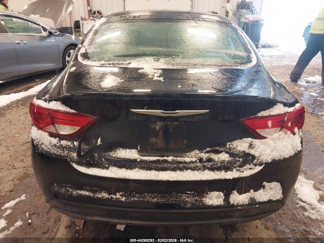2015 Chrysler 200 Lx მანქანა იყიდება აუქციონზე, vin: 1C3CCCFB6FN728937, აუქციონის ნომერი: 44260292