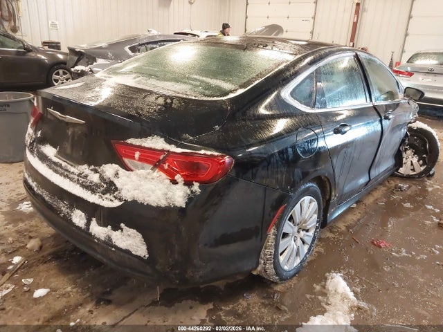 2015 Chrysler 200 Lx მანქანა იყიდება აუქციონზე, vin: 1C3CCCFB6FN728937, აუქციონის ნომერი: 44260292