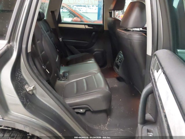 2014 VOLKSWAGEN TOUAREG WVGEF9BP3ED012285 Photo 7