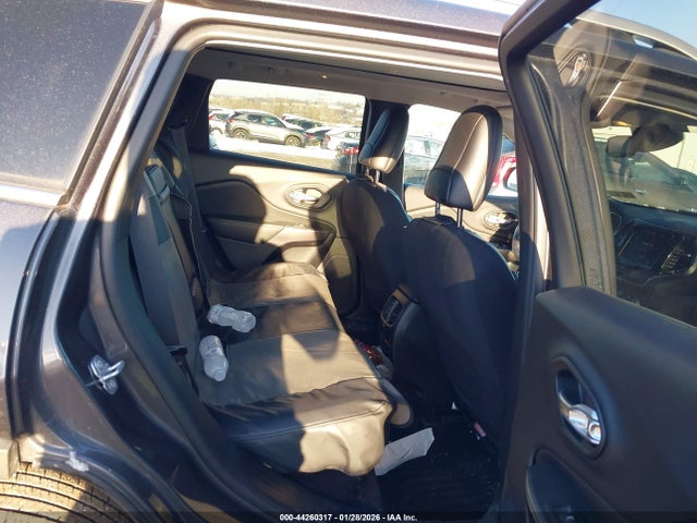 1C4PJMDX6KD103039 Jeep Cherokee Limited 4x4