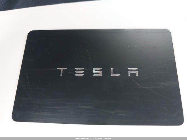Продажа на аукционе авто 2024 Tesla Model 3, vin: 5YJ3E1EA2RF724258, номер лота: 44260333