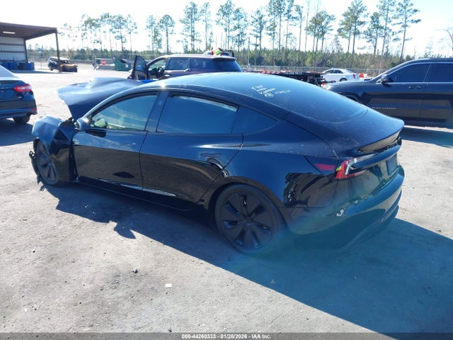 Продажа на аукционе авто 2024 Tesla Model 3, vin: 5YJ3E1EA2RF724258, номер лота: 44260333