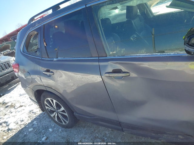 Продаж на аукціоні авто 2021 Subaru Forester Limited, vin: JF2SKAUC6MH520371, номер лоту: 44260354