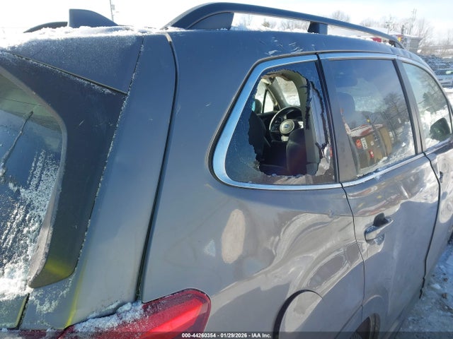 Продаж на аукціоні авто 2021 Subaru Forester Limited, vin: JF2SKAUC6MH520371, номер лоту: 44260354