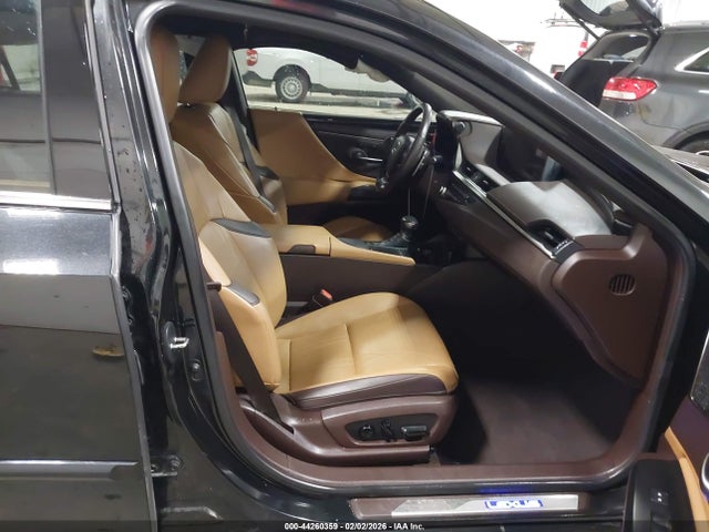 Aukcja sprzedaży 2021 Lexus Es 300h Luxury, vin: 58AEA1C15MU012080, numer aukcji: 44260359