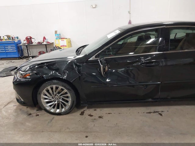Aukcja sprzedaży 2021 Lexus Es 300h Luxury, vin: 58AEA1C15MU012080, numer aukcji: 44260359