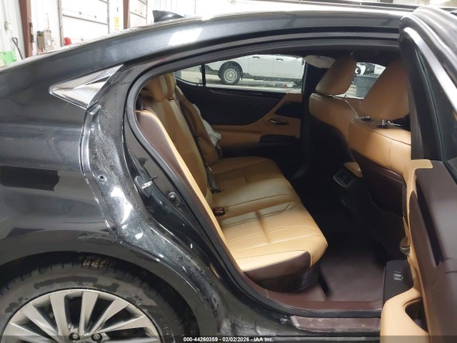 Aukcja sprzedaży 2021 Lexus Es 300h Luxury, vin: 58AEA1C15MU012080, numer aukcji: 44260359
