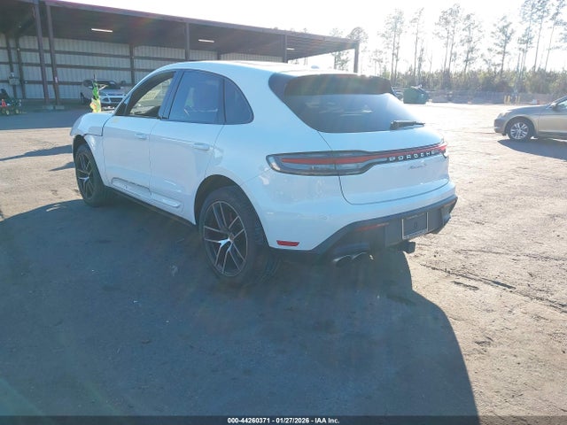 2023 PORSCHE MACAN WP1AG2A57PLB35084 Photo 2