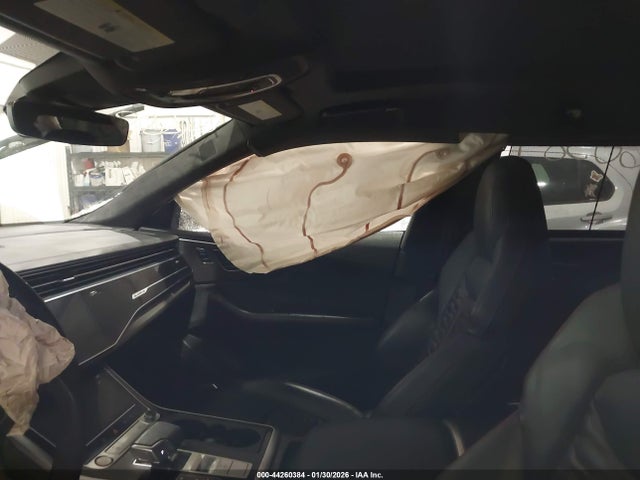 2020 AUDI RS Q8 WU1ARBF1XLD025686 Photo 4