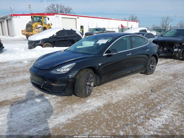 2019 TESLA MODEL 3 5YJ3E1EB0KF196993 Photo 1