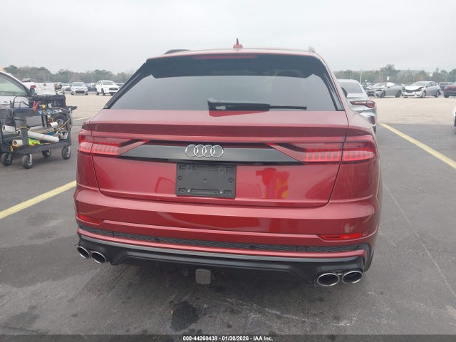 Продажа на аукционе авто 2021 Audi Sq8 Premium Plus Tfsi Quattro Tiptronic, vin: WA1AWBF19MD018813, номер лота: 44260438