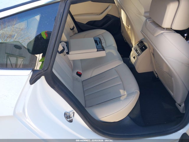 2024 AUDI A5 SPORTBACK WAUDACF50RA017095 Photo 7