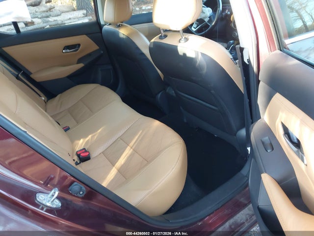 44260502 :رقم المزاد ، 3N1AB8CV0NY210604 vin ، 2022 Nissan Sentra Sv Xtronic Cvt مزاد بيع