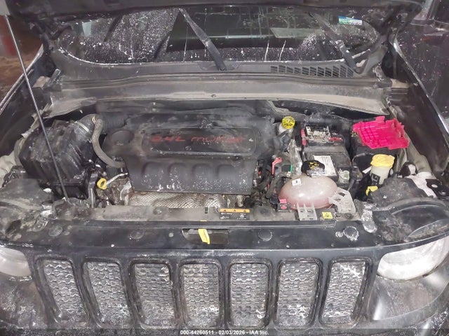 44260511 :رقم المزاد ، ZACNJBBB3LPM02569 vin ، 2020 Jeep Renegade Altitude 4x4 مزاد بيع