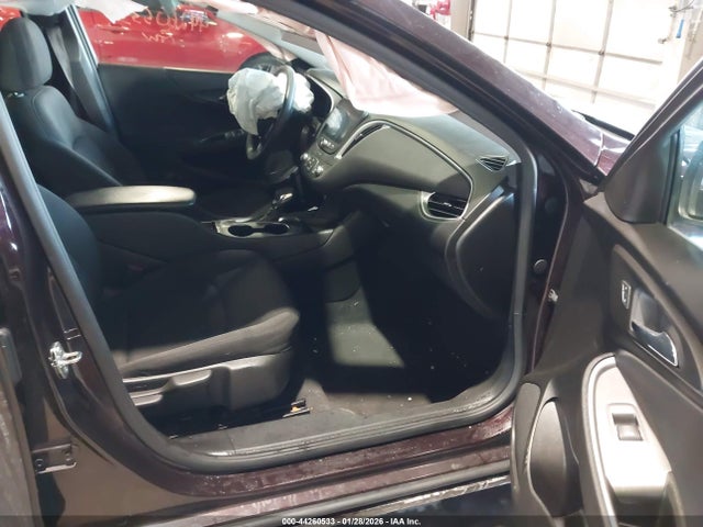 1G1ZC5ST3MF001870 Chevrolet Malibu Fwd 1fl