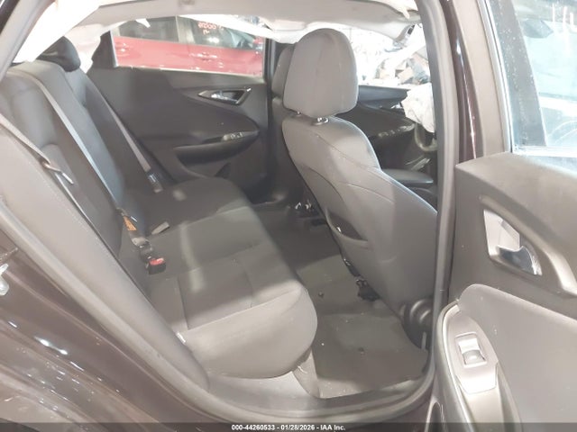 1G1ZC5ST3MF001870 Chevrolet Malibu Fwd 1fl